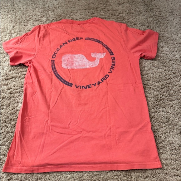 Vineyard Vines Salmon Color T Shirt Size Medium (M) - Picture 2 of 2